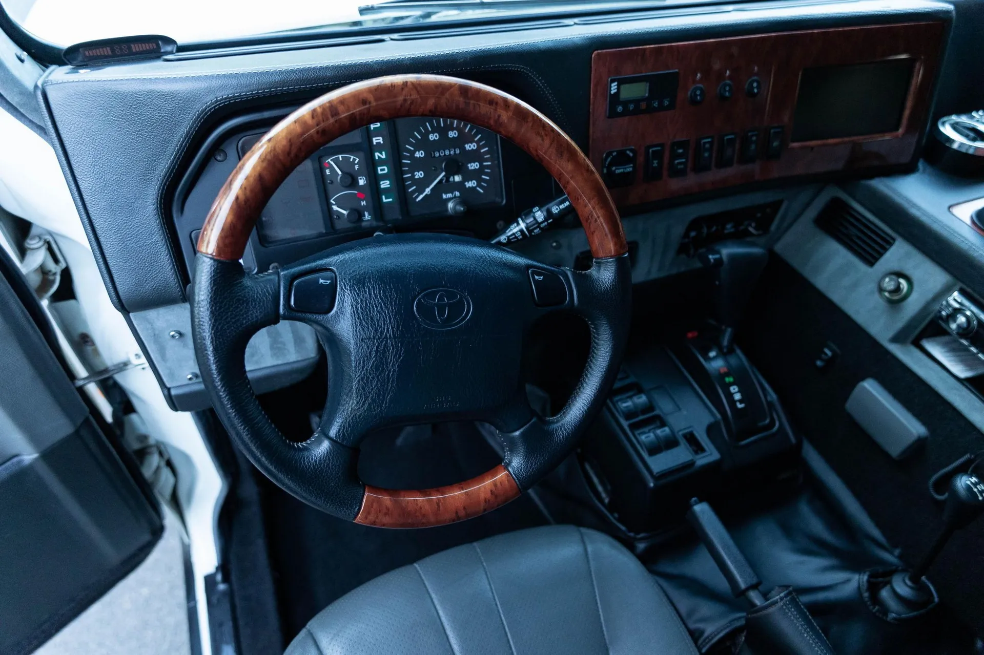 1996-Toyota-Mega-Cruiser-1996-Toyota-Mega-Cruiser-