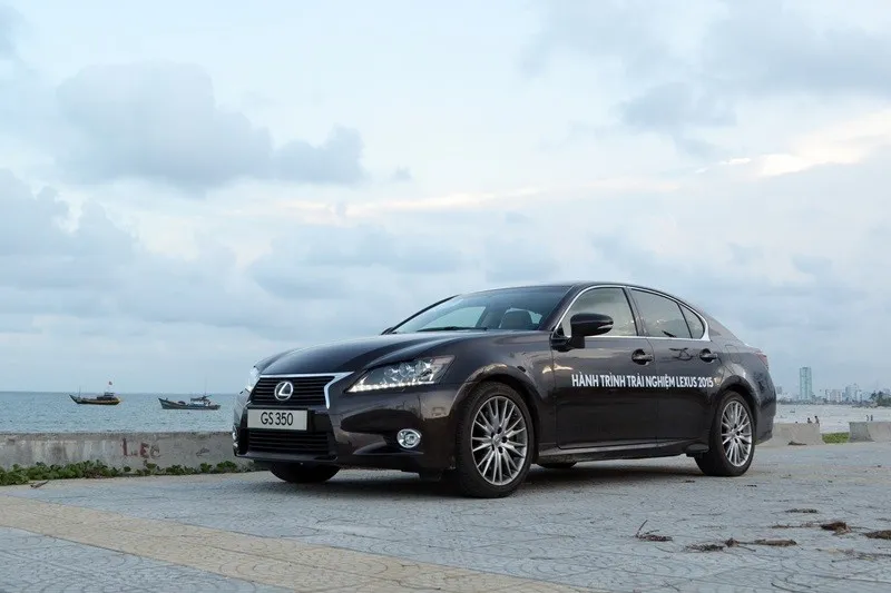 normal-21102015093000039-lexus-gs-350-4-1675396774.jpg