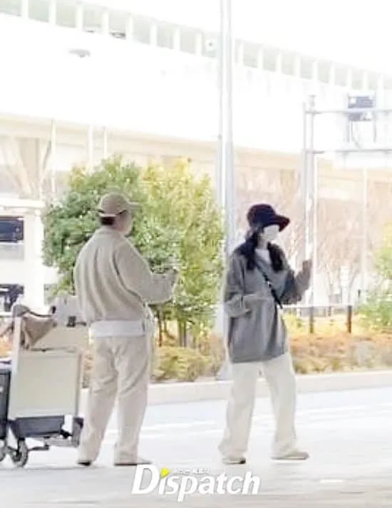 HOT: Dispatch khui Lee Jong Suk hẹn hò với IU, có cả ảnh đi du lịch riêng tư