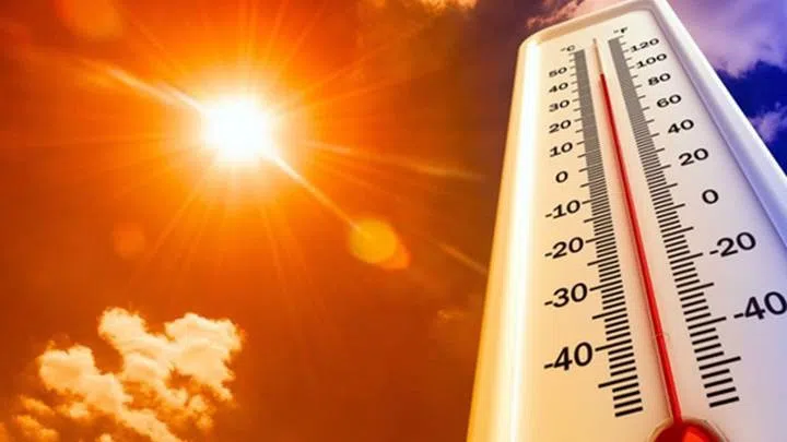 Cảnh báo nắng nóng diện rộng khu vực Bắc Bộ, nhiệt độ có thể lên tới trên 37 độ C