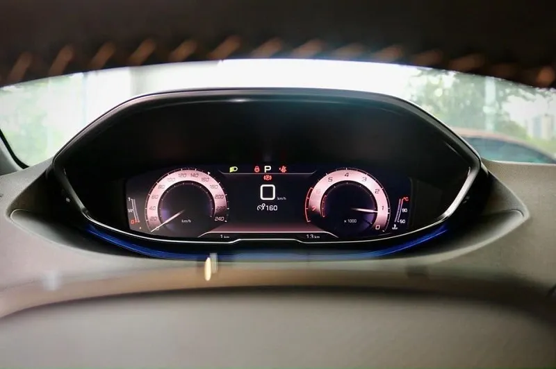 Peugeot 3008 GT 2022 mới chạy 13km rao bán đã bị mất giá khó tin 