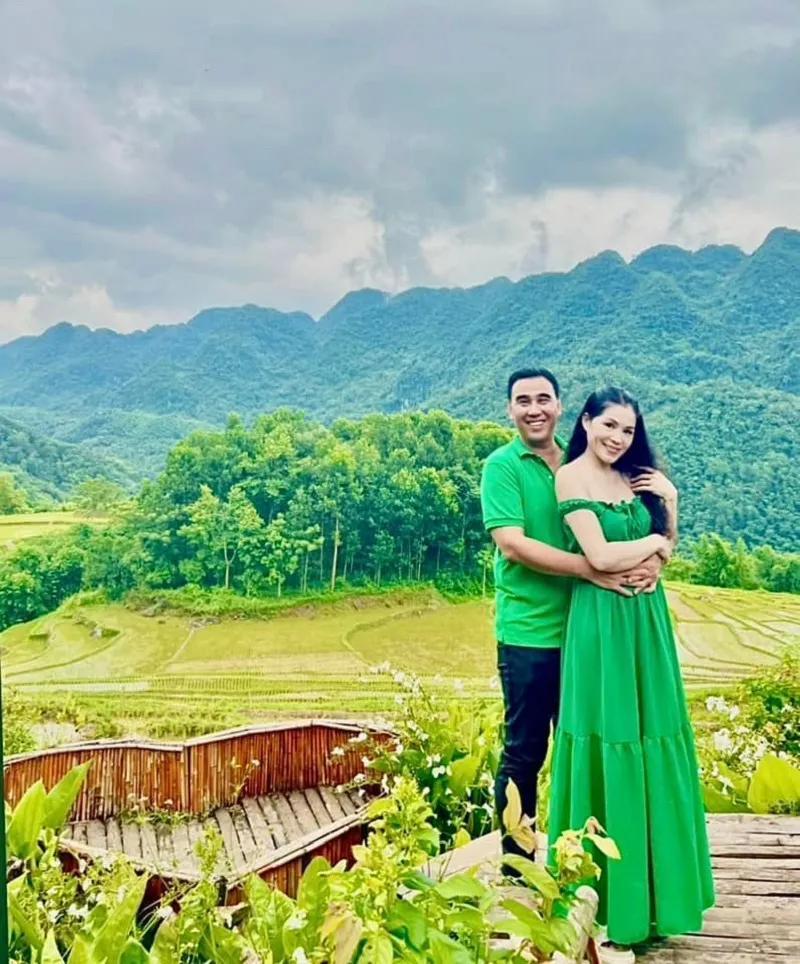 Gia đình hạnh phúc viên mãn của 'MC quốc dân' Quyền Linh, 2 con gái trở thành tâm điểm