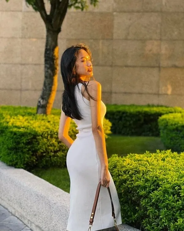 Không còn giấu giếm, Đoàn Văn Hậu chính thức công khai bạn gái hot girl