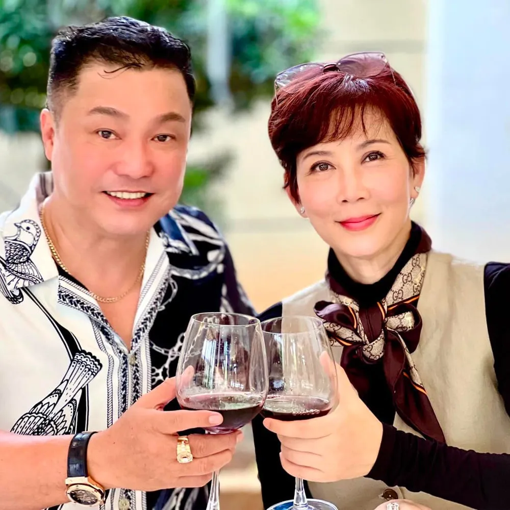 Con người thật của 'nữ hoàng ảnh lịch' Diễm Hương qua lời kể của đồng nghiệp