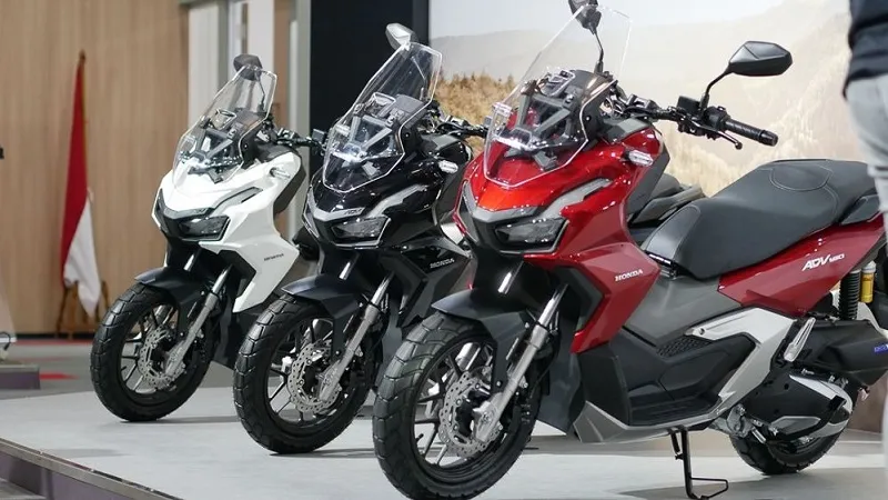 Lô Honda ADV 160 đầu tiên chính thức về Việt Nam, xe được nhập khẩu nguyên chiếc