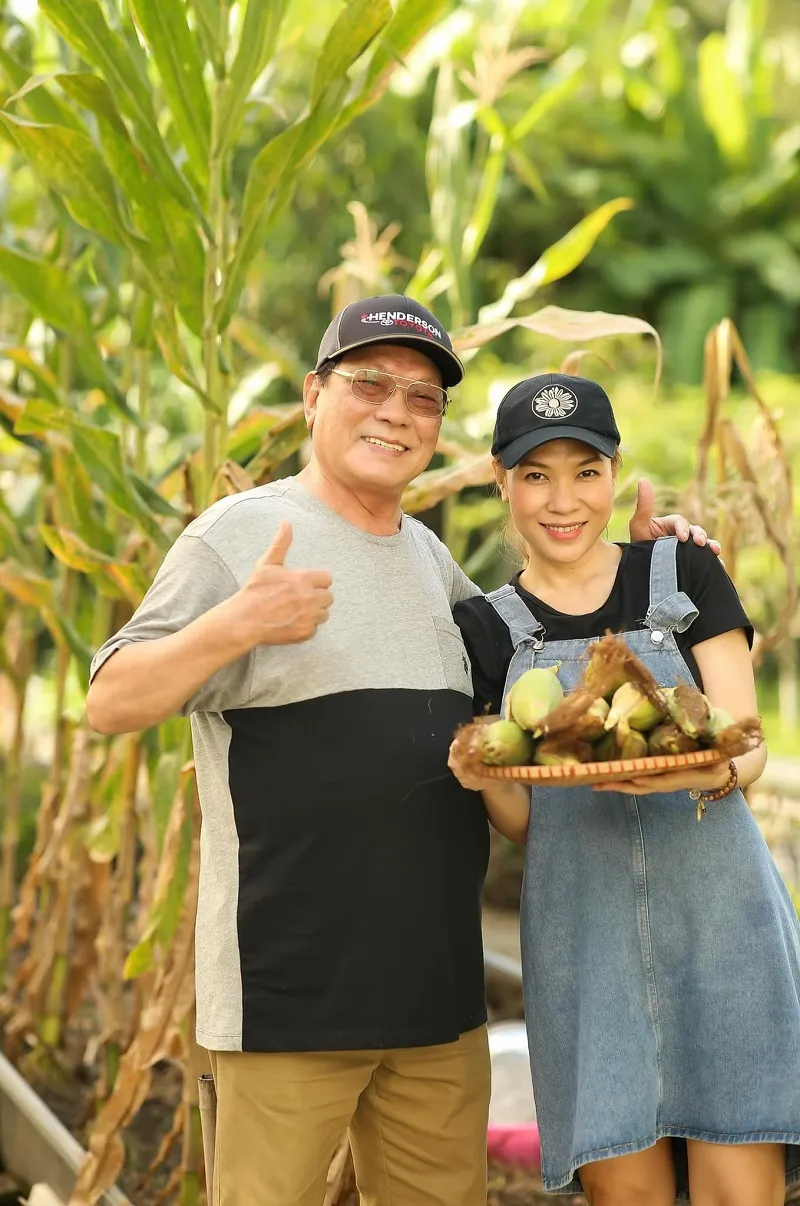 Mỹ Tâm hóa cô nông dân làm vườn, nhan sắc tuổi 41 khiến dân tình ngỡ ngàng