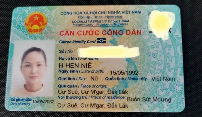 Nhan sắc cực phẩm xứng danh hoa hậu của H'Hen Niê trong ảnh chụp CCCD