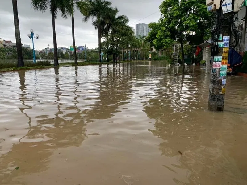 Xót xa cảnh người dân Hải Phòng, Quảng Ninh bị ảnh hưởng bởi bão số 3