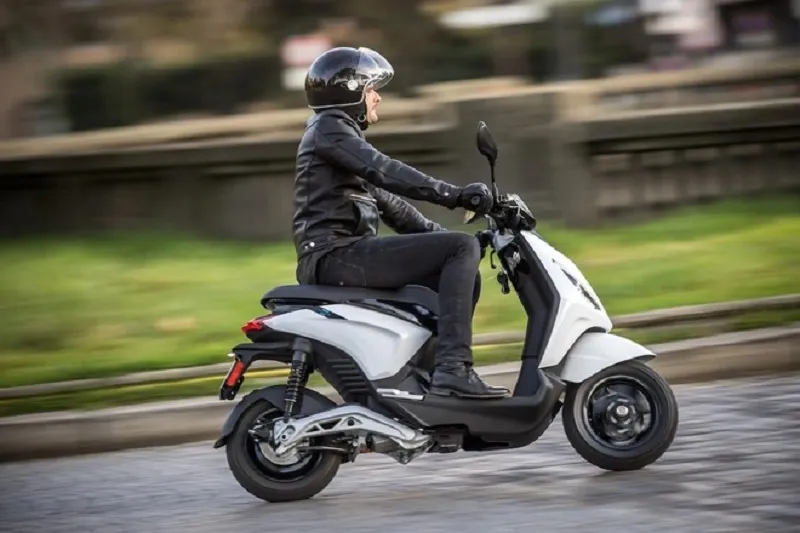 Xe máy điện Piaggio One đăng ký bản quyền tại Việt Nam, Vinfast chính thức có đối thủ