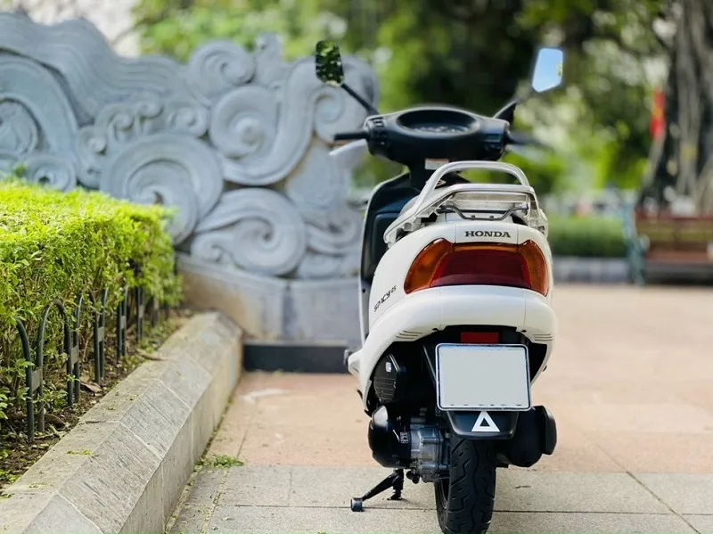 Qua 14 năm sử dụng, Honda Spacy chạy 6.000km vẫn được trả giá hơn 100 triệu đồng