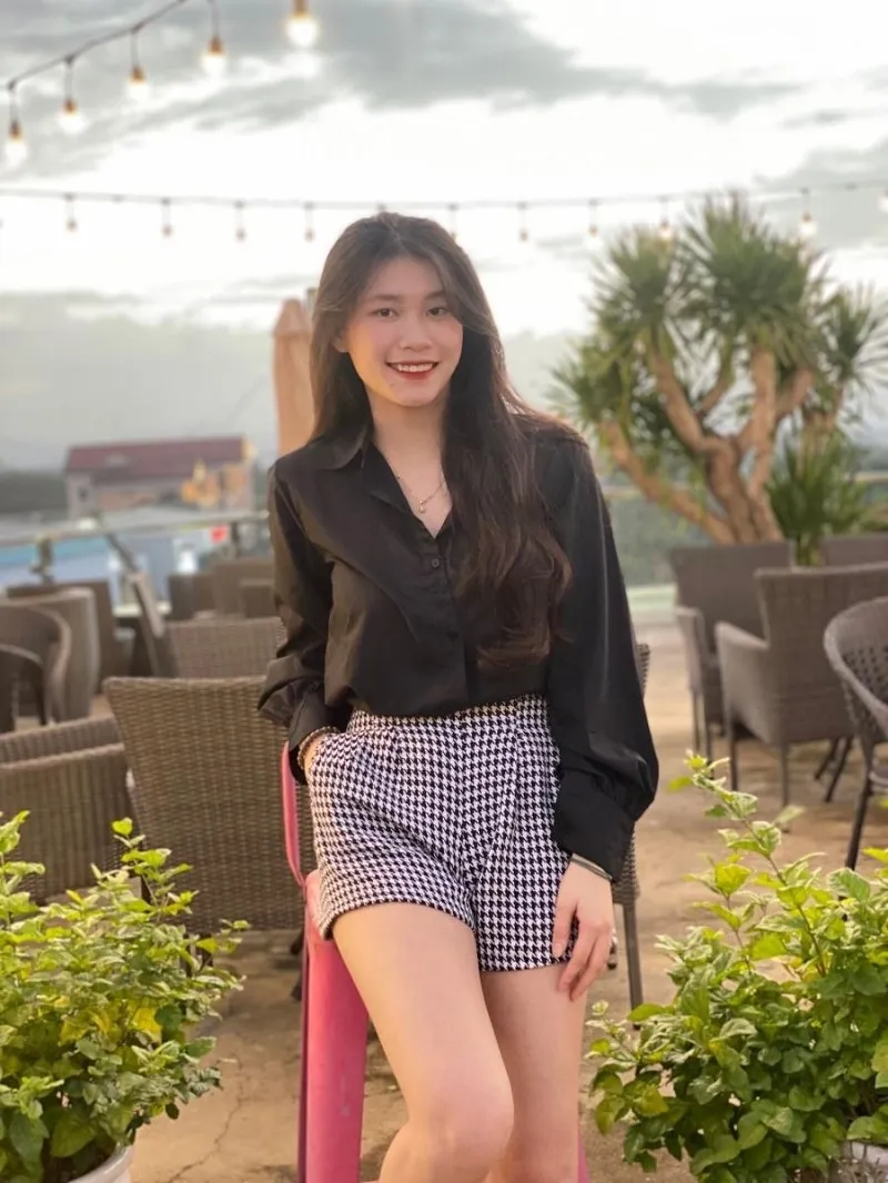 Giải nghệ vì chấn thương, cựu cầu thủ U19 Việt Nam gây sốt với body 'hết nước chấm'