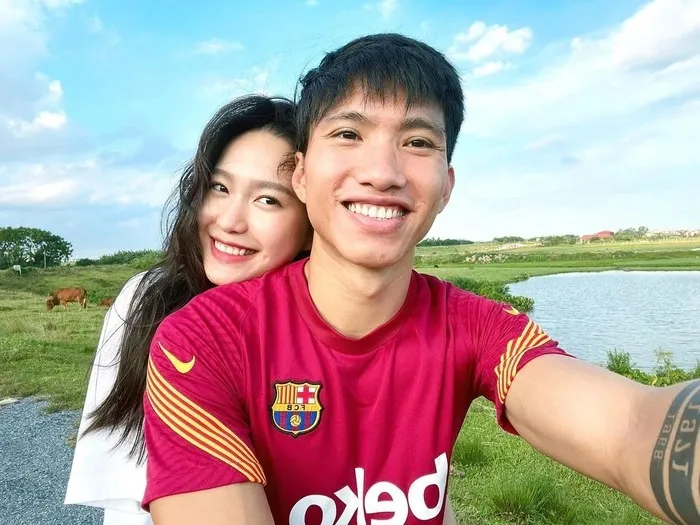 Điểm cộng chuẩn dâu hiền của Doãn Hải My khiến Đoàn Văn Hậu mê mẩn