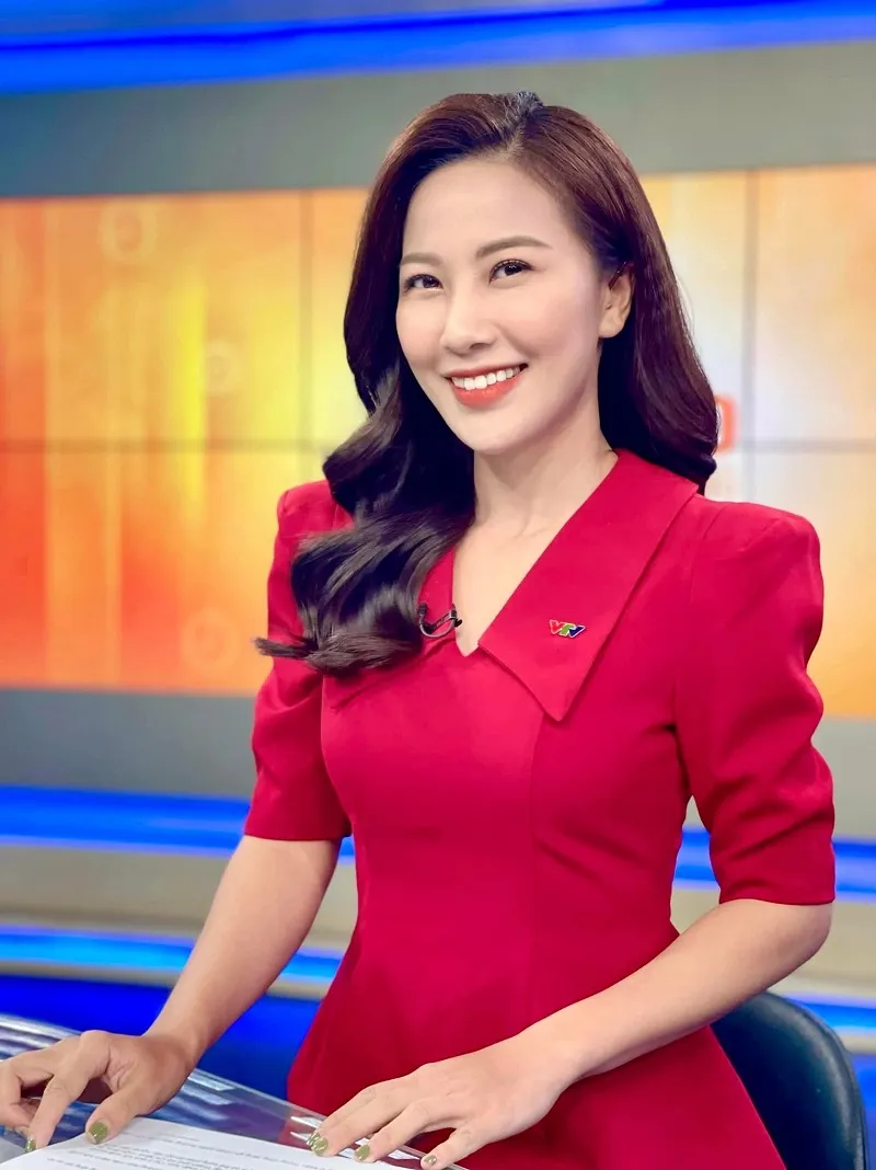 BTV Quỳnh Hoa xin rút kinh nghiệm sâu sắc sau phát ngôn gây tổn thương miền Trung