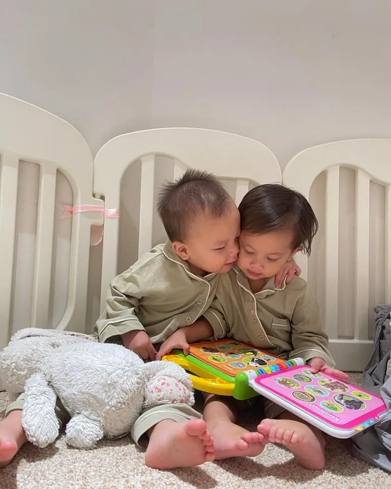 Học hỏi cách dạy con độc đáo nhà Hồ Ngọc Hà và Kim Lý, ai cũng nể