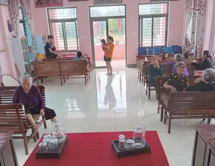 Thủy Tiên khẳng định giá trị thiết thực của nhà chống lũ được xây dựng từ tiền quyên góp năm 2020
