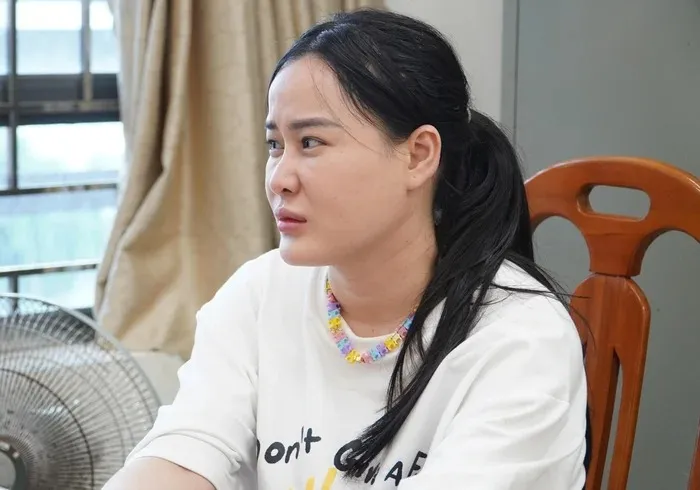 'Anna Bắc Giang' chính thức mang tiền đến giao nộp cho cơ quan công an