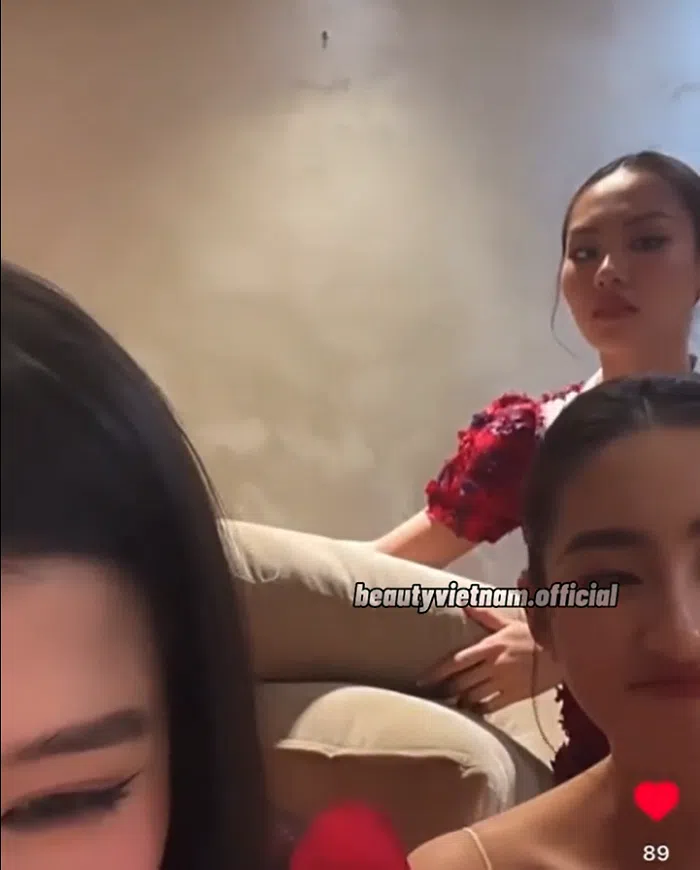 Video: Lương Thùy Linh sợ xanh mắt khi thấy Mai Phương và Phương Nhi 'ẩu đả'
