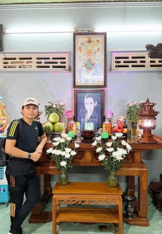 Vừa về Việt Nam, Mạnh Quỳnh đã làm điều xúc động dành cho Phi Nhung