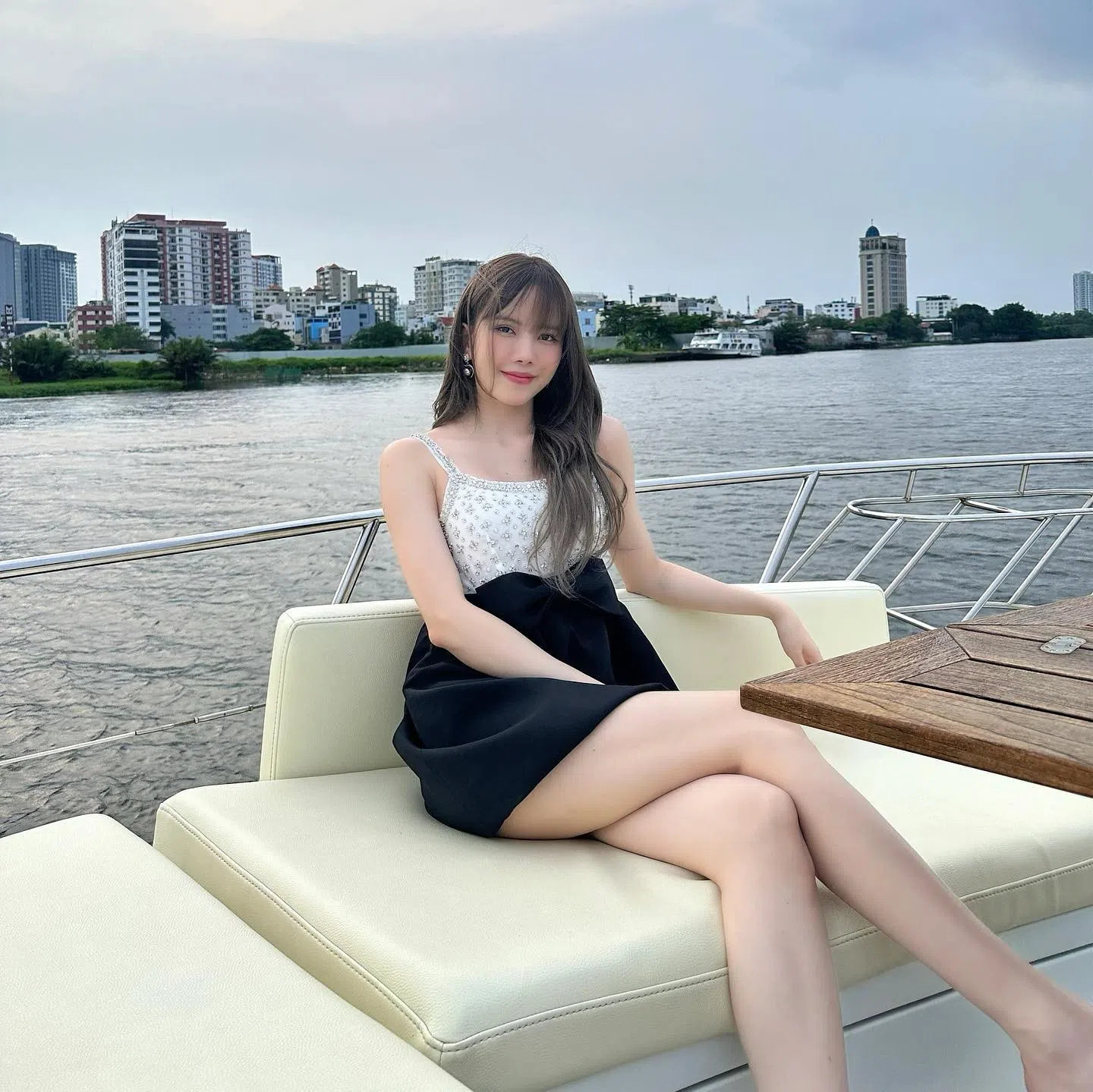 Style thời trang của Sơn Tùng gây liên tưởng đến Hải Tú 