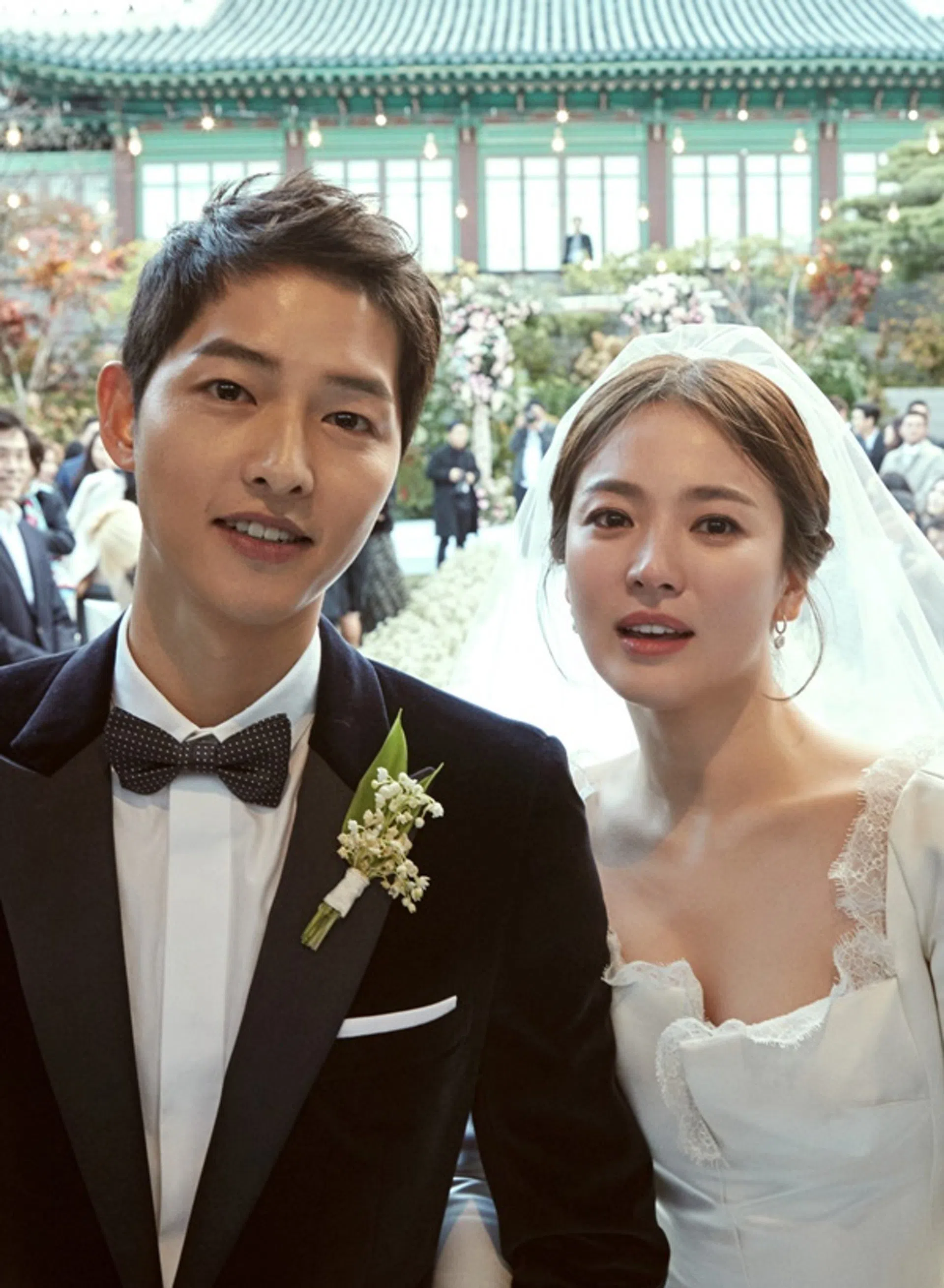 Rộ tin về lý do ly hôn của Song Joong Ki và Song Hye Kyo: Đằng gái ngoại tình?