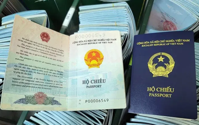 Tổng lãnh sự quán Mỹ ra thông báo quan trọng về mẫu hộ chiếu mới của Việt Nam