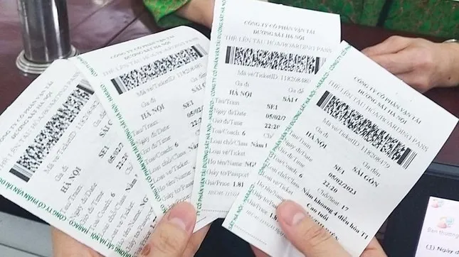 Những lưu ý khi mua vé tàu Tết Quý Mão: Người dân không mua lại vé được rao bán trên mạng xã hội