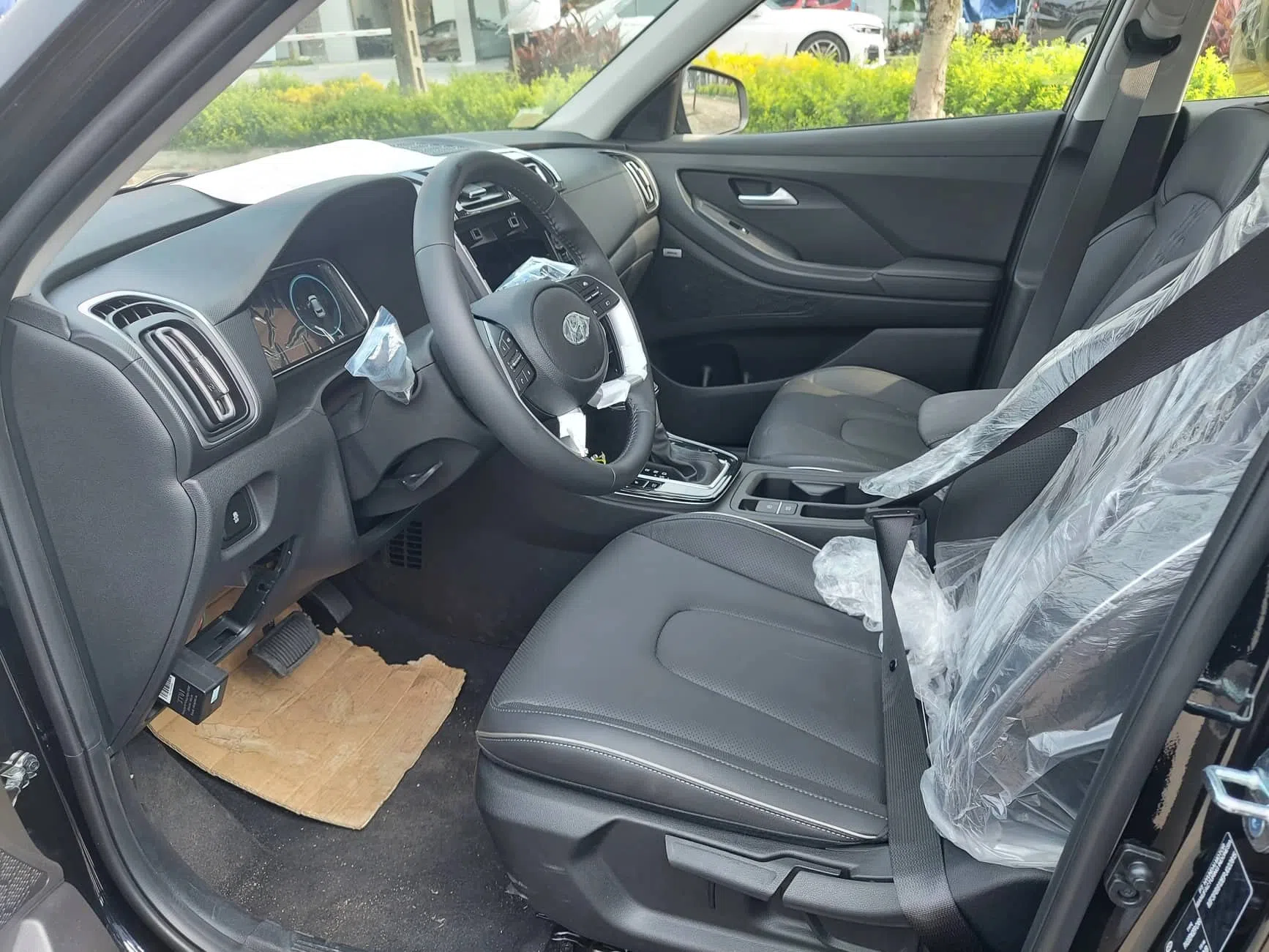 Hyundai Creta Cao cấp về đến Việt Nam: Đầy ắp công nghệ, ghế chỉnh điệu thiếu vắng  