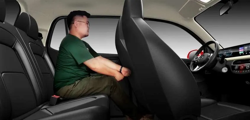 Xe điện Trung Quốc trình làng: Di chuyển tối đa 210km với trang bị hiện đại, giá bán gây giật mình
