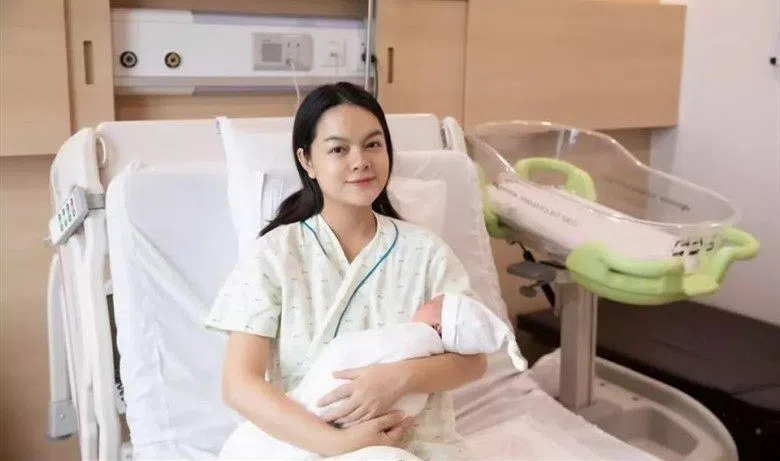 Phản ứng bất ngờ của Phạm Quỳnh Anh trước việc con gái 'đòi' sinh thêm em thứ 4 