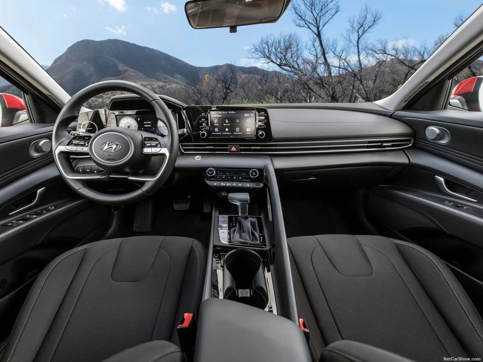 Hyundai Elantra 2023 ấn định ngày ra mắt: Loạt cải tiến đáng giá, gây áp lực Civic, Mazda3