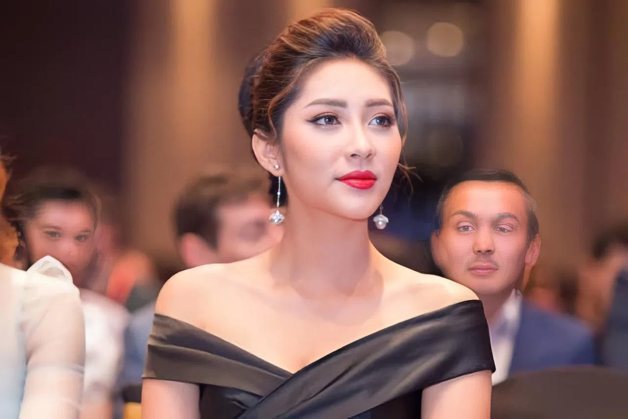 Hoa hậu Đặng Thu Thảo từng là nạn nhân của fan Thuỳ Tiên