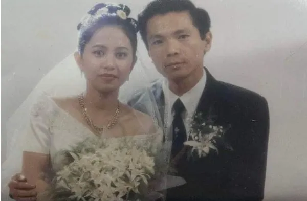 Vén màn hôn nhân hạnh phúc bình dị của 'ông bố quốc dân' NSND Trung Anh