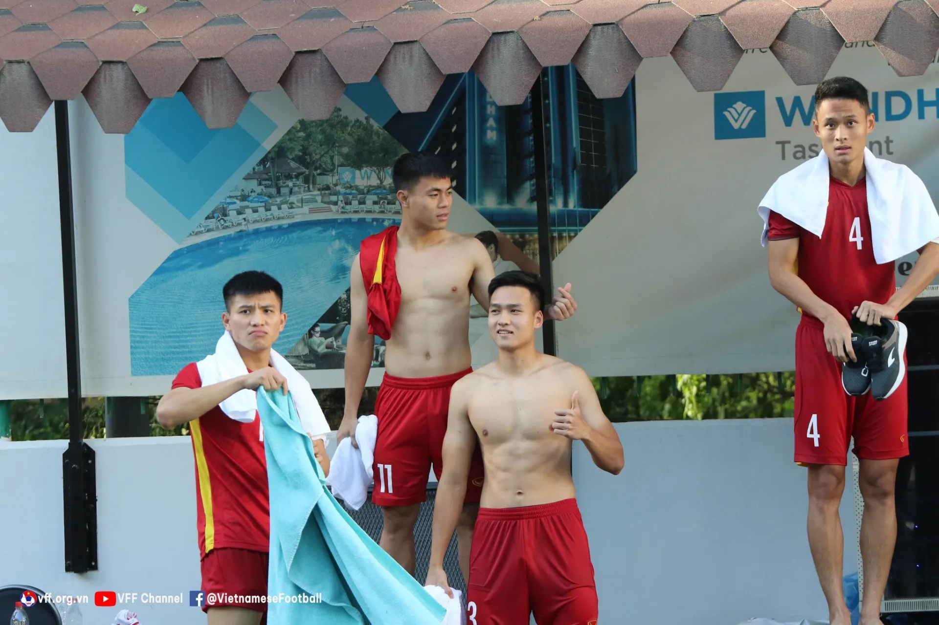 Trụ cột liên tiếp báo tin vui, U23 Việt Nam tự tin quyết đấu Hàn Quốc