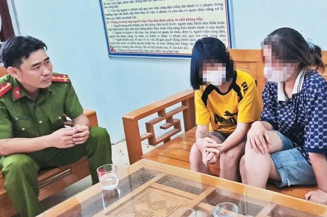 Công an Bắc Giang giải cứu thành công 5 thiếu nữ trốn gia đình đi tìm 'việc nhẹ lương cao'