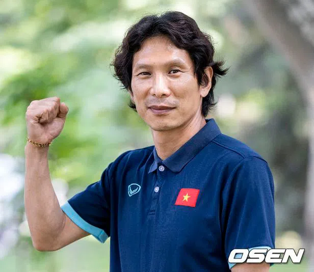 Thầy Park mở màn cho 'cơn sốt' HLV Hàn Quốc tại Đông Nam Á