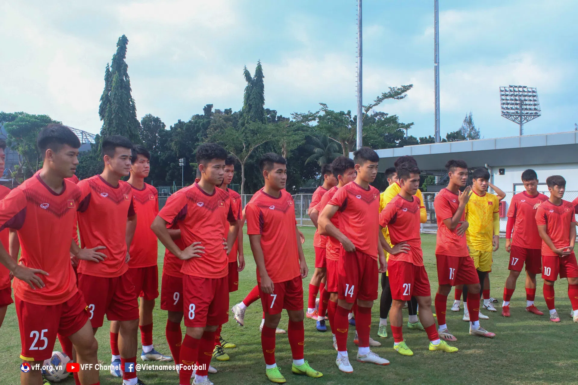 Cảnh sát Indonesia tăng cường an ninh, U19 Việt Nam tự tin 'hạ' Malaysia
