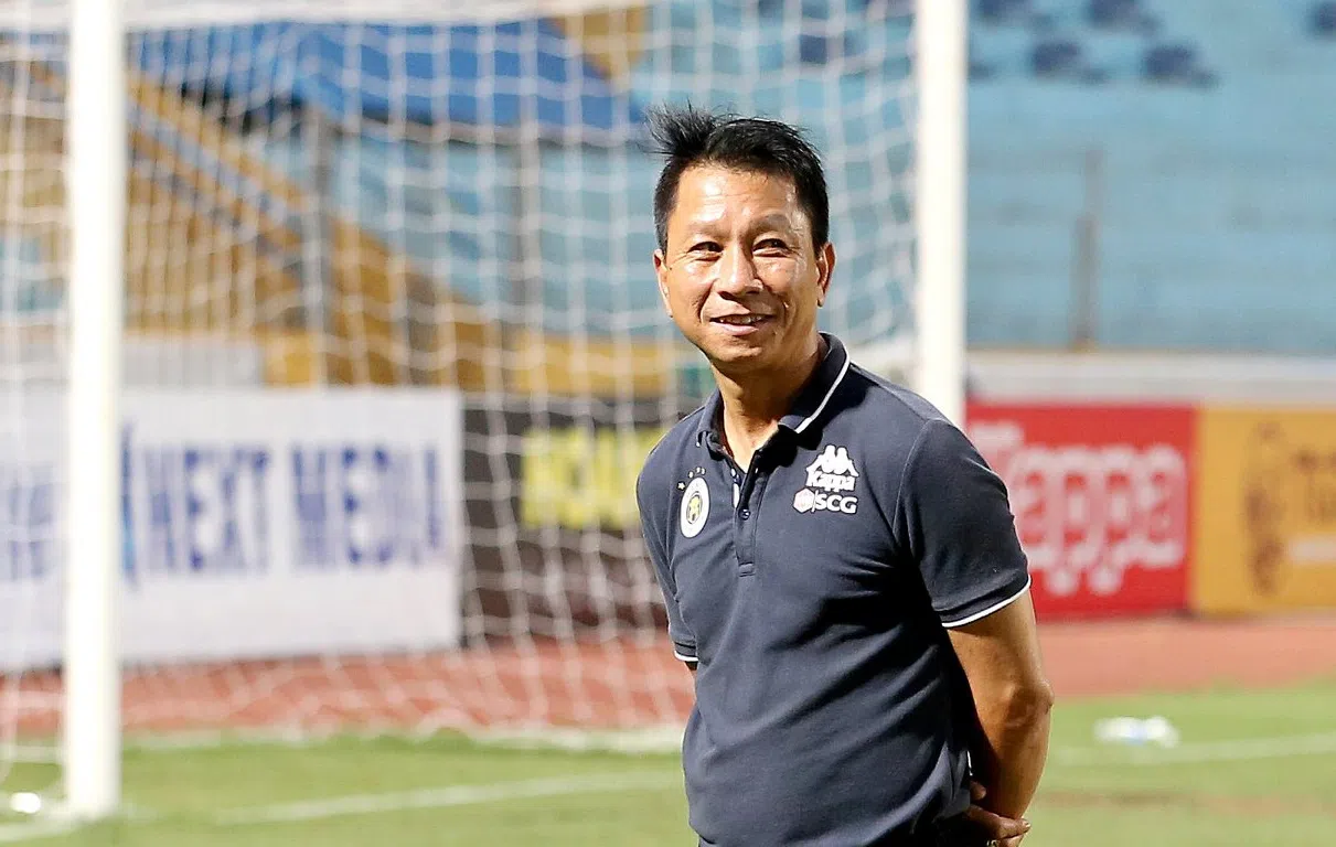 Cựu thủ môn ĐT Việt Nam từ chức trước thành tích bết bát của đội nhà