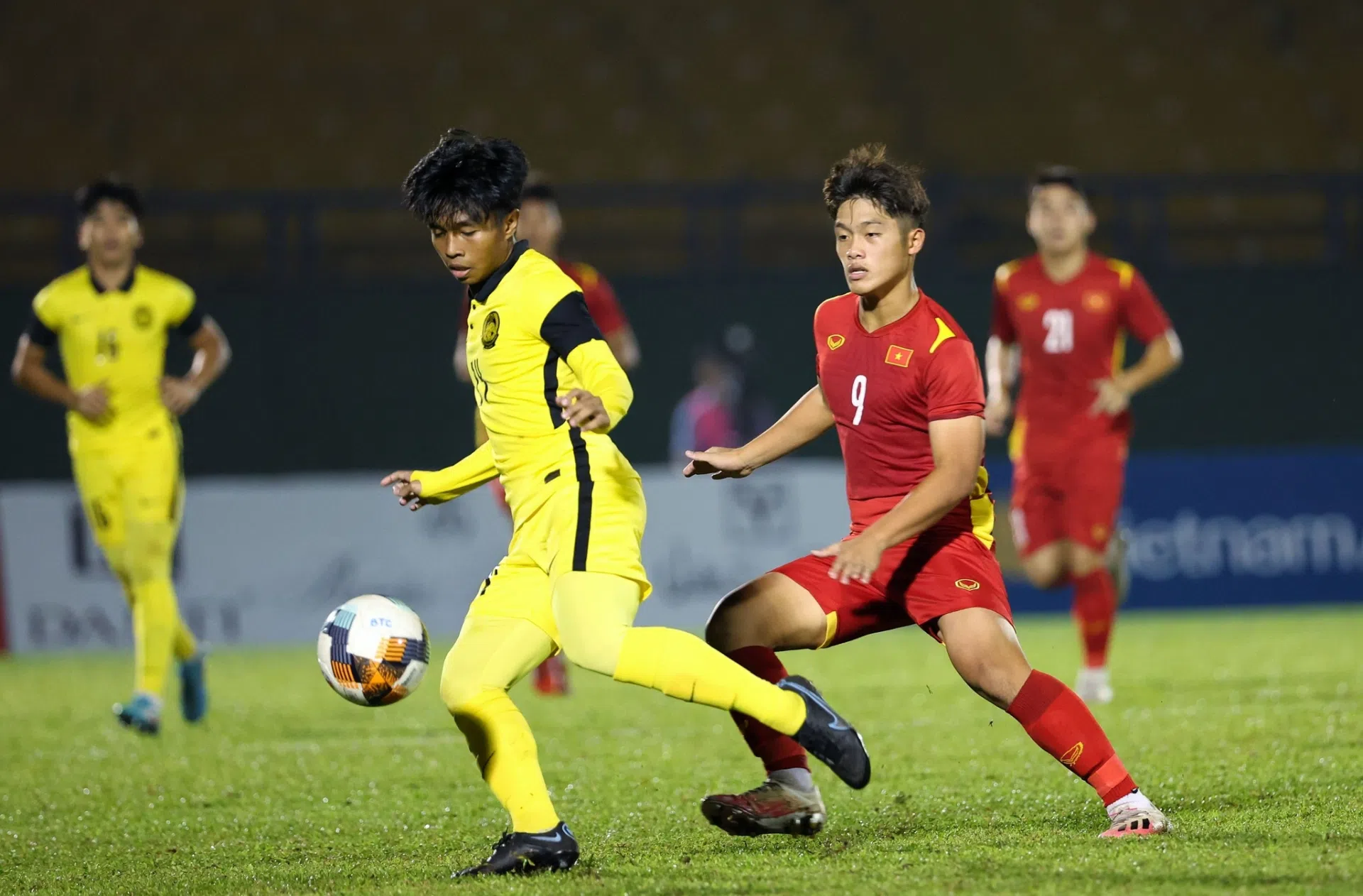 U19 Việt Nam vô địch giải U19 Quốc tế sau thắng lợi ghẹt thở trước Malaysia