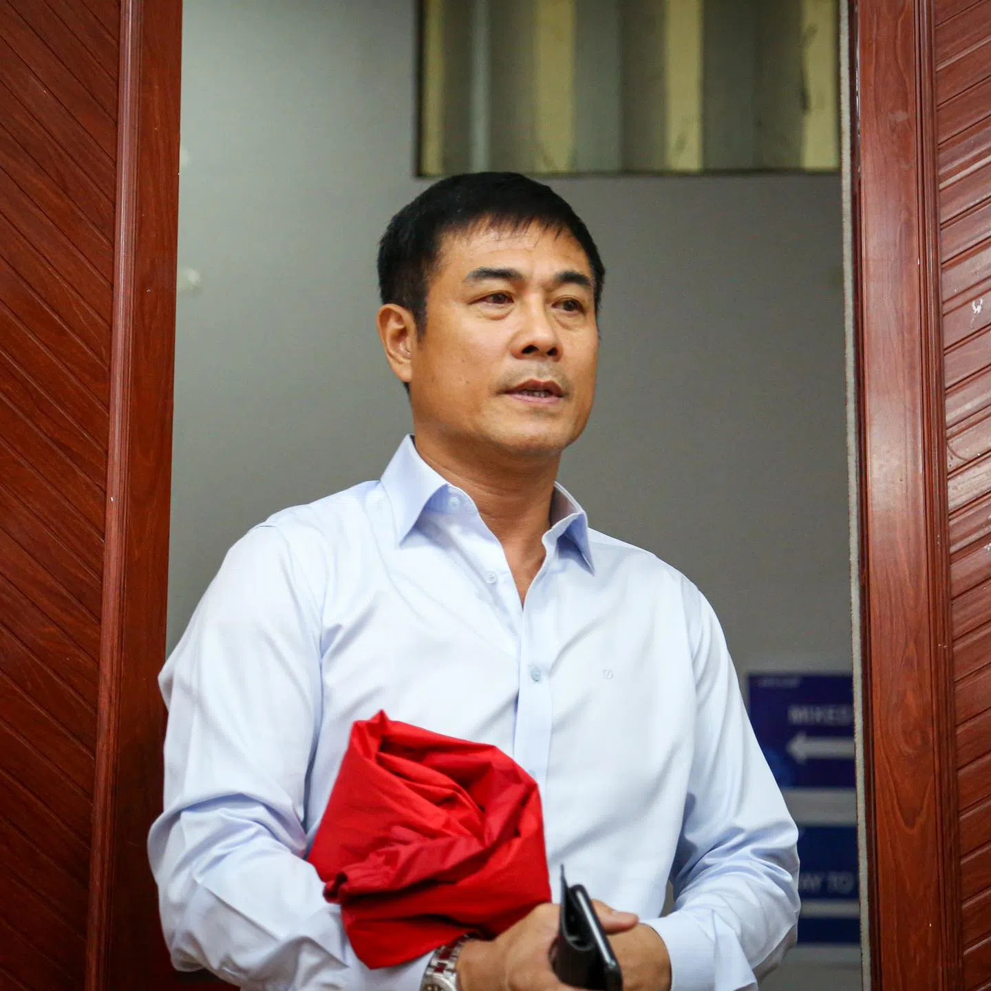 CLB TP.HCM sắp ra mắt tân 'thuyền trưởng' sau trận thua Bình Định
