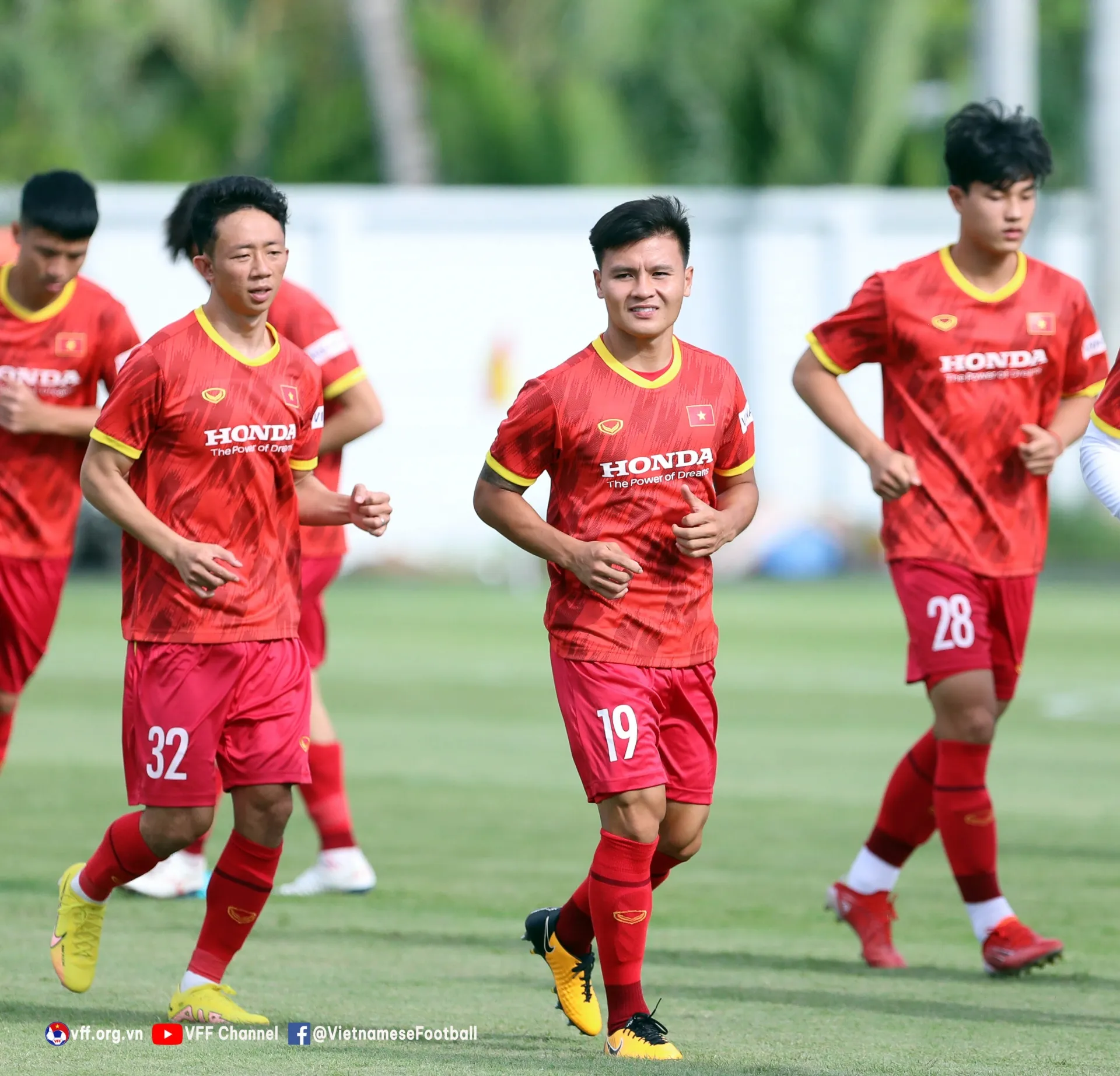 HLV tuyển Ấn Độ muốn giành chức vô địch, ấn tượng với một cầu thủ Việt Nam