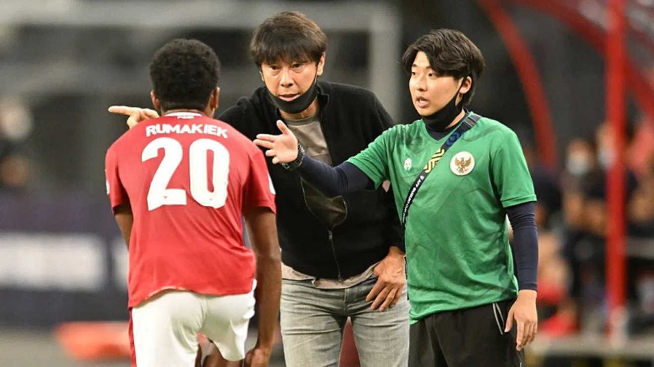 Indonesia gấp rút tìm người thay thế HLV Shin Tae-yong ở đội U23