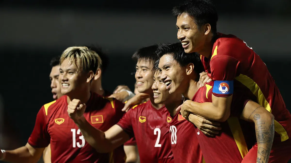 Thắng Singapore và Ấn Độ, ĐT Việt Nam tiếp tục thăng hạng trên BXH FIFA