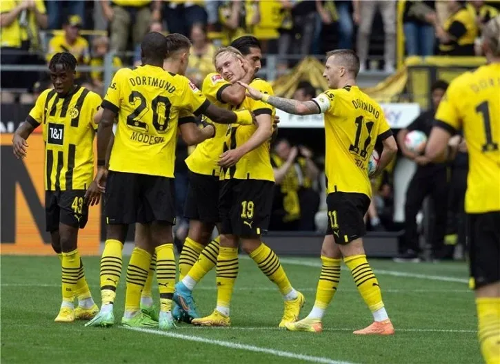 Xác định thời điểm diễn ra trận giao hữu giữa ĐT Việt Nam gặp CLB Dortmund