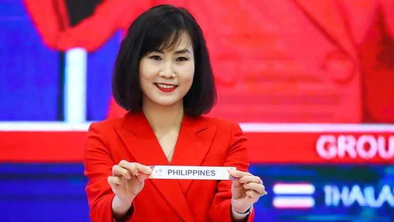 Cựu tuyển thủ Ngọc Châm nói gì về dàn hot girl 'Nóng cùng World Cup 2022'?
