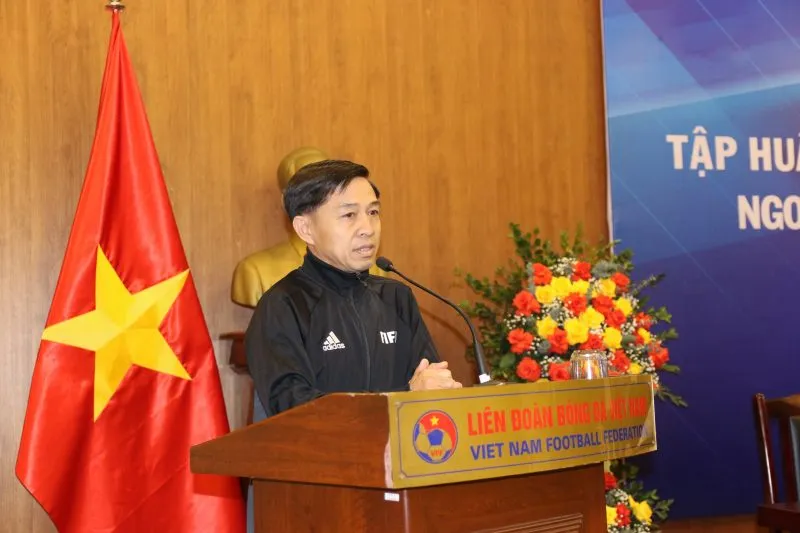 Trưởng ban trọng tài VFF cùng trọng tài Ngô Duy Lân được mời làm nhiệm vụ tại AFF Cup 2022