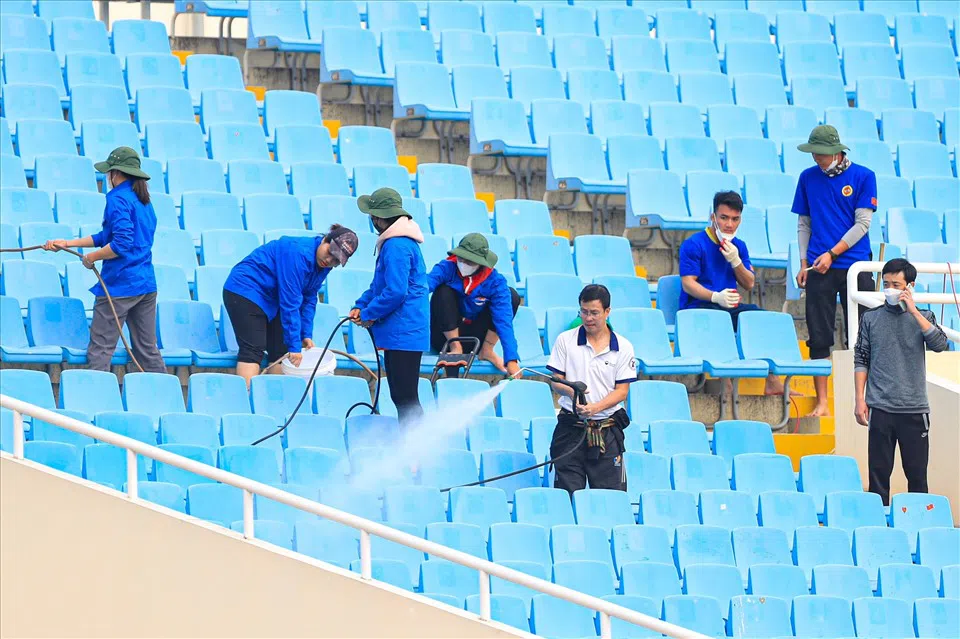 Sân Mỹ Đình không ‘nghỉ’ tết, mặt cỏ được chăm sóc ra sao khi ĐT Việt Nam không thi đấu?