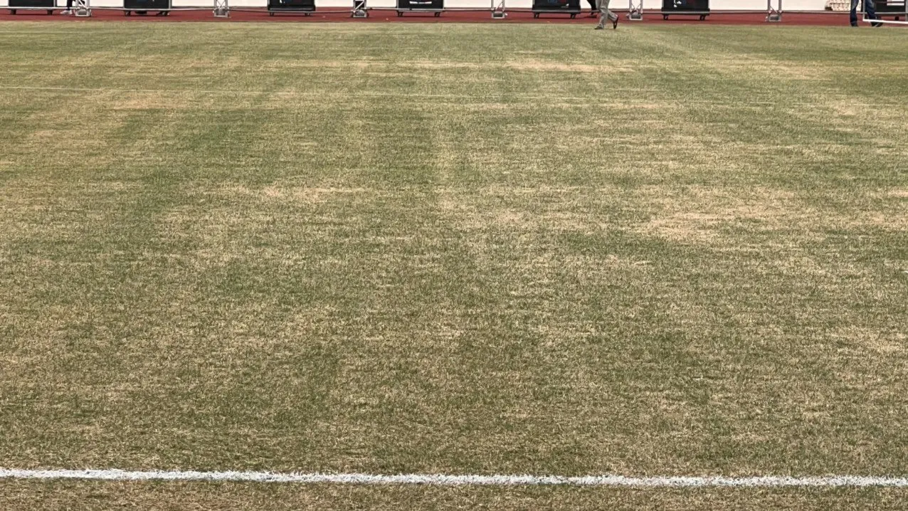 Sân Mỹ Đình không ‘nghỉ’ tết, mặt cỏ được chăm sóc ra sao khi ĐT Việt Nam không thi đấu?