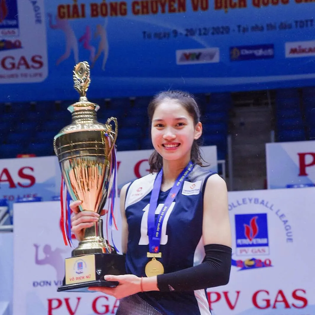 Chiêm ngưỡng nhan sắc hot girl tuổi mèo của thể thao Việt Nam