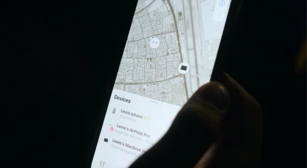 Chiếc AirPods đi khắp thế giới suốt 5 tháng vẫn đoàn tụ với chủ nhân ở khoảng cách 6.400km