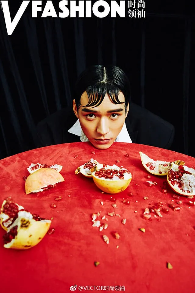 Vương Hạc Đệ và loạt mỹ nam Cbiz bị 'phong ấn' nhan sắc vì một kiểu tóc